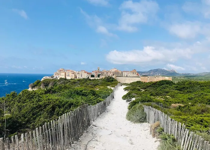 5 Minutes Du Port Et - Clim & Piscine